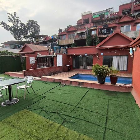 King Size Deck Villa Мумбаи Экстерьер фото