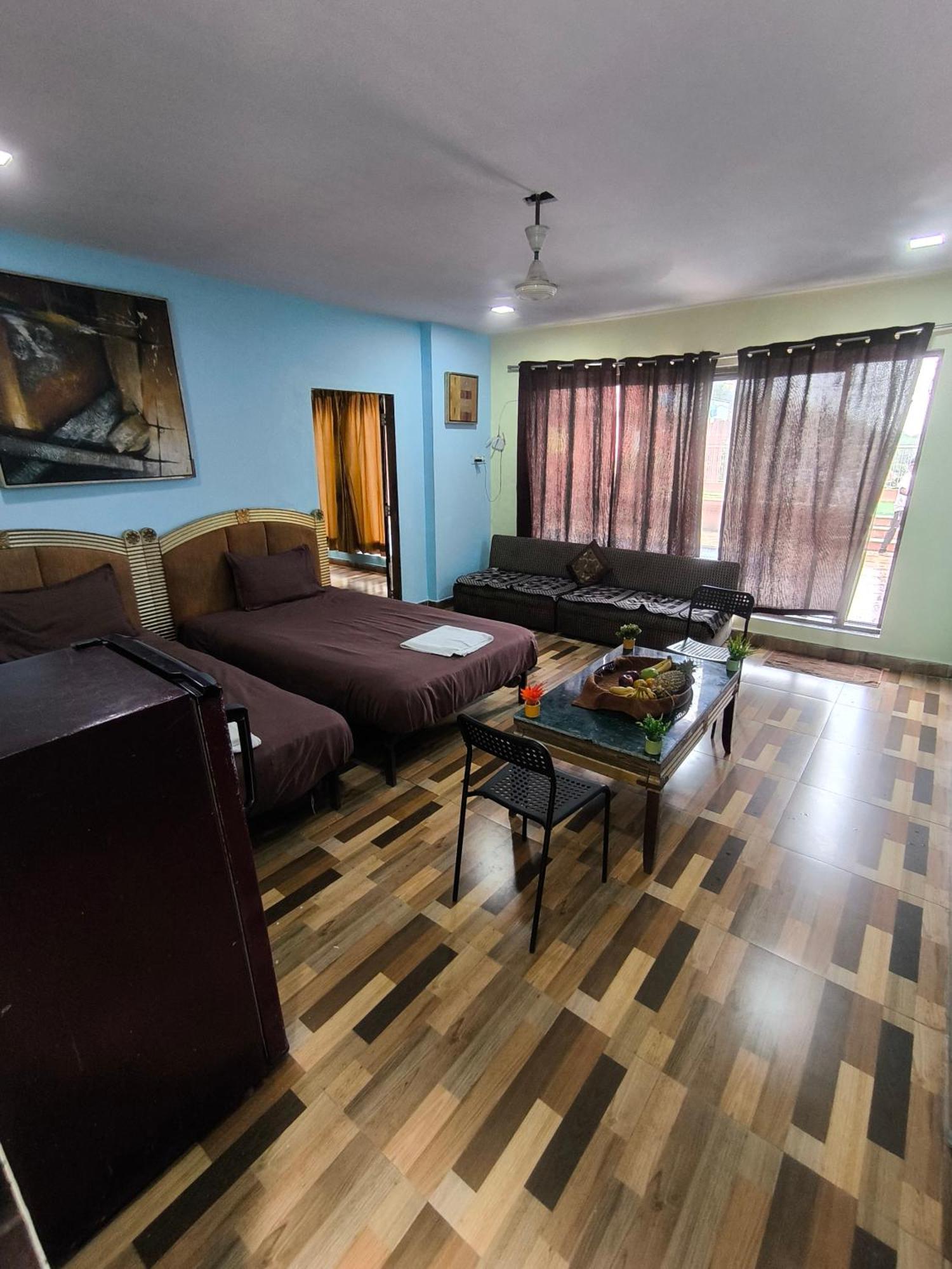 King Size Deck Villa Мумбаи Экстерьер фото