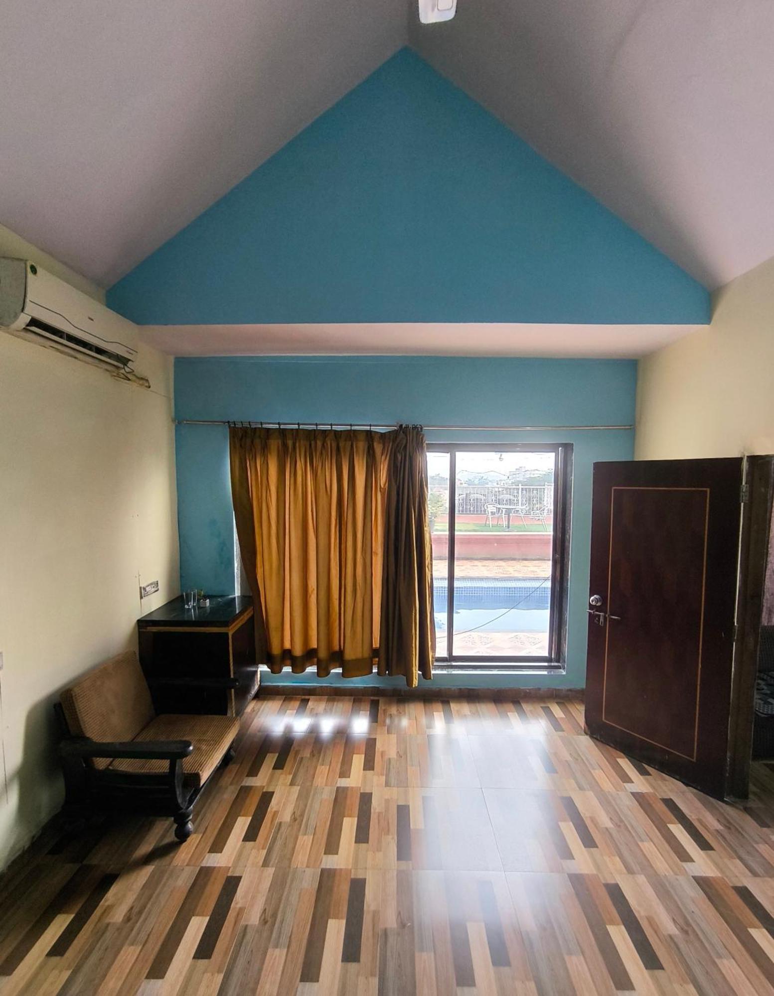 King Size Deck Villa Мумбаи Экстерьер фото